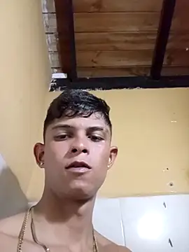 Chat +18 de God_Eros_23cm ao vivo