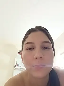 دردشة Arianna_Moss الجنسية المباشرة