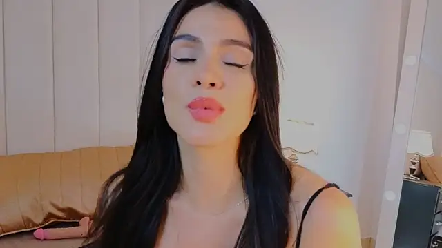 Antonella_Maxwell 现场XXX聊天