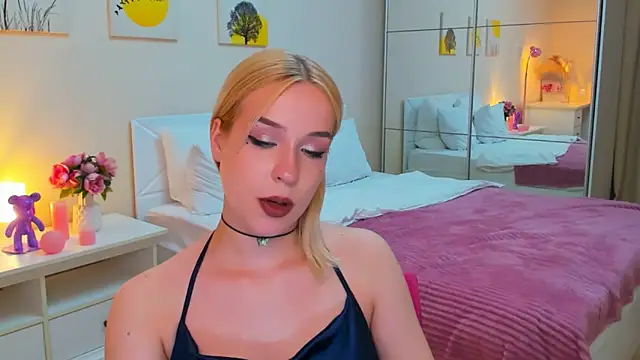 serene_land Adlı Modelin Canlı XXX Sohbeti