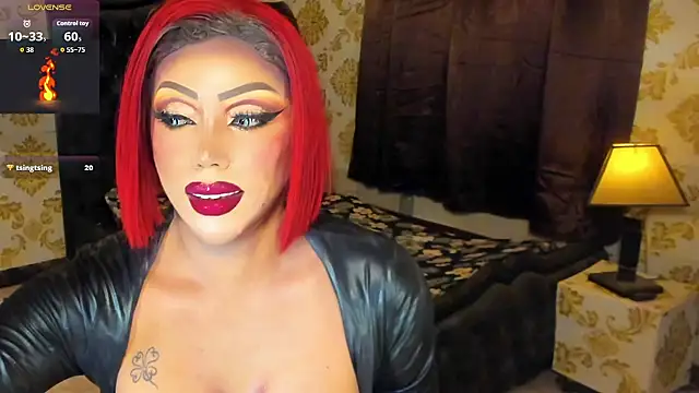 YOUR_LOVE_GLAMOUR Show Webcam