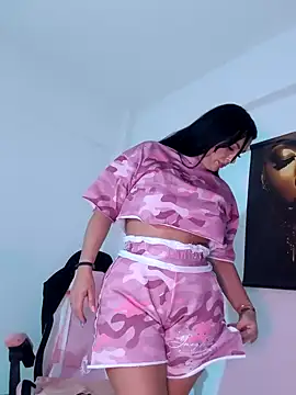 ReiyaRey 在線直播表演