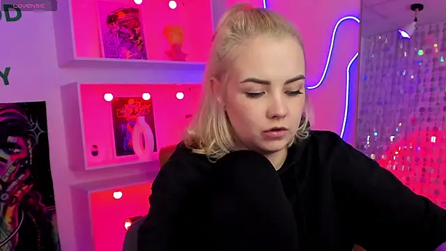 StephanieSweety Live XXX-Chat