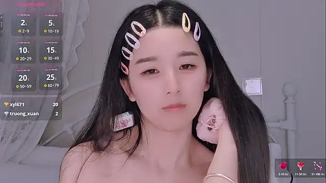 BingLin-'s Live XXX Chat