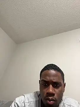 pussyeater_- Show Webcam