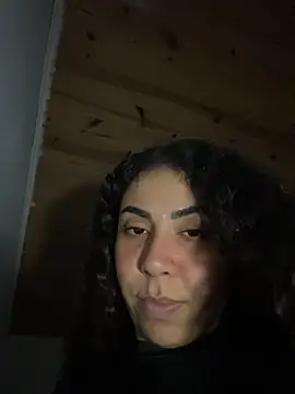 A_maddyn Live XXX chat