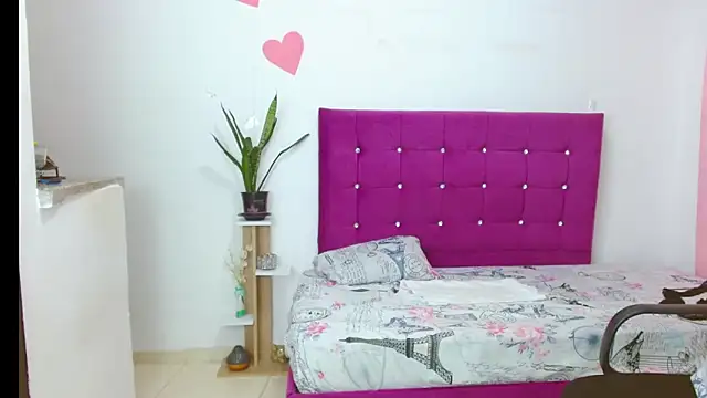 chantalsemenova1 라이브 XXX 채팅