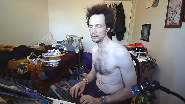 JohnnyMoves: вебкам-шоу