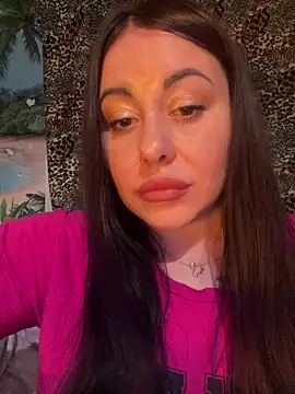 DaisyStreet Live XXX-chat