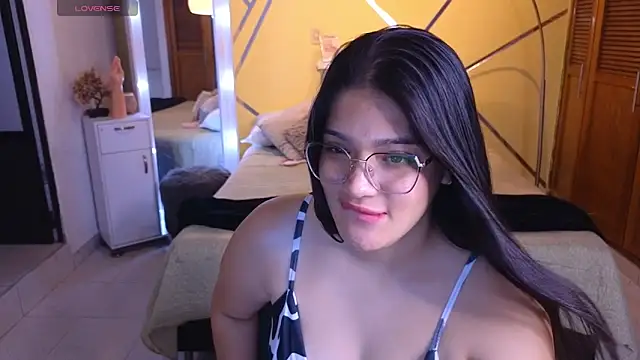 Chat +18 de Allison_cute19 ao vivo