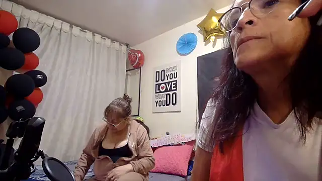 nicoltatiana_ 即時 XXX 聊天