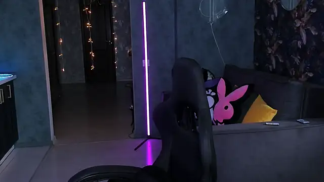 Blckmirrorr's Live XXX Chat