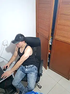 TouchDaddy4 Show Webcam