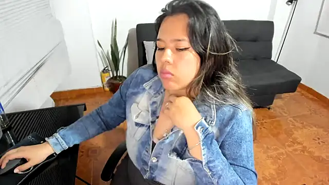 Chat XXX en directo de LinaBrowm