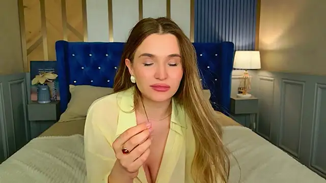 Lina_SinerzのライブXXXチャット