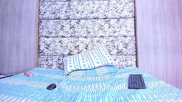 frank_jhonsson Adlı Modelin Web Kamerası Şovu