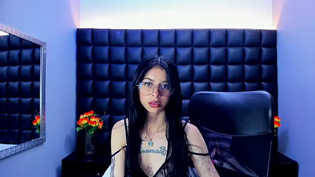 Živý XXX chat Dulce_Miaa_