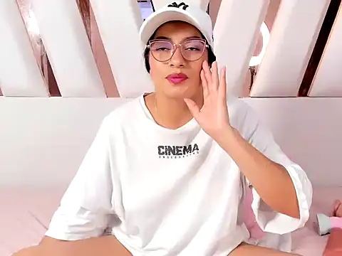 Živý XXX chat MiaKleinX