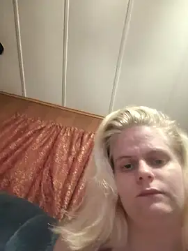 BadAssBitchMakayla – Naživo XXX chat