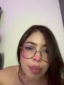 Lizzy_R 现场XXX聊天