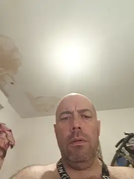 دردشة veryverybigdick45 الجنسية المباشرة