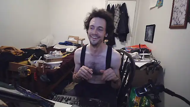 JohnnyMoves live XXX chat