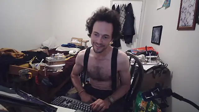 JohnnyMoves' Live XXX Chat