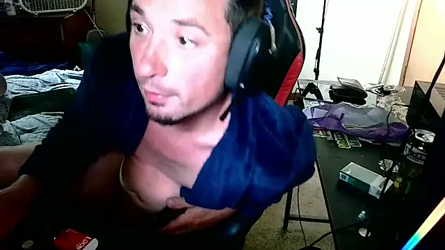 YoBleez webkamerás műsora