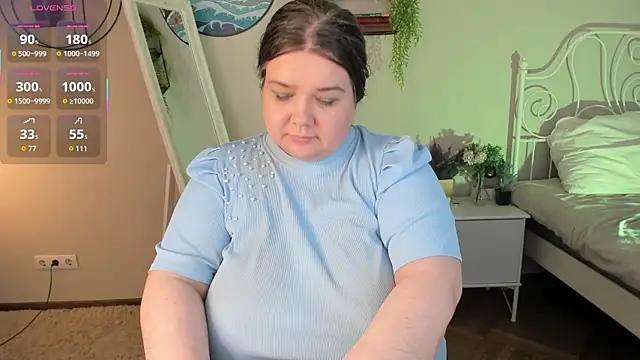 PlumPie's Live XXX Chat