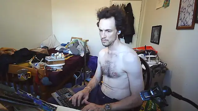 JohnnyMoves Live XXX-Chat