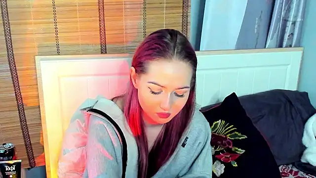 دردشة LustfulBambi الجنسية المباشرة
