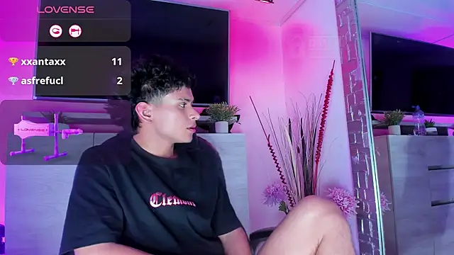 Jhonny-Blake Live XXX Chat