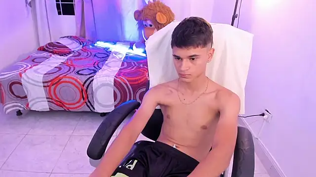 Chat XXX Live Aron_Boyy