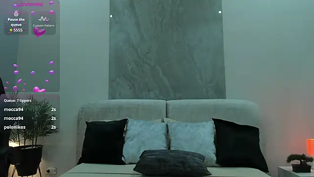 Hillary_myerss_ – Naživo XXX chat