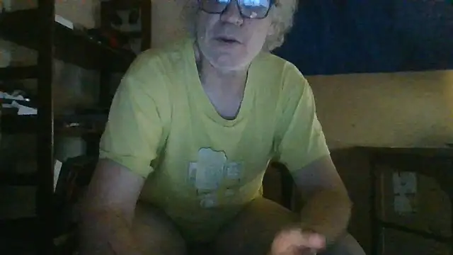 Chat +18 de Charliebraum1974 ao vivo