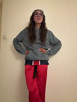 Chat +18 de Lalla_Amani ao vivo