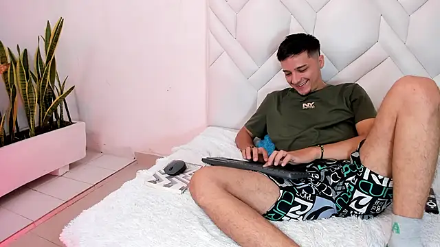 Show modela Prince_Zayn18 na web-kameri