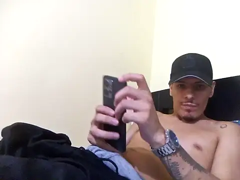 lok2321 Live XXX Chat