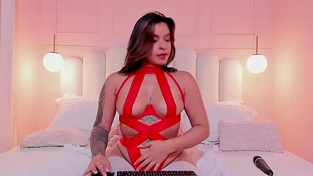 sarah_salis_ Chat XXX live