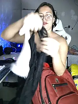 Fetichista23 Adlı Modelin Canlı XXX Sohbeti
