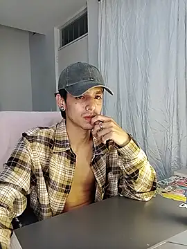 Dreams4_you Webcamshow