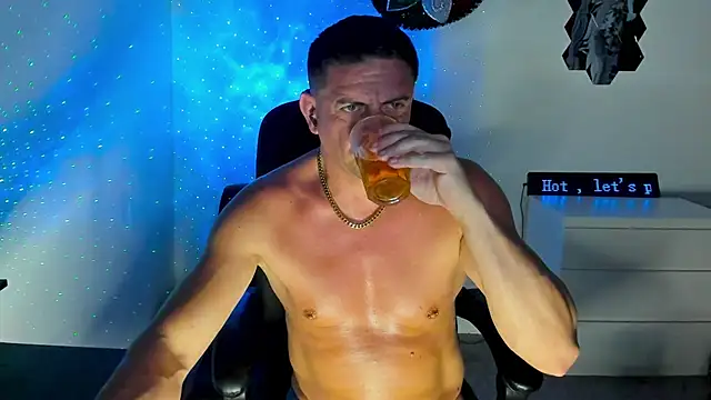 Webkamerová show petr37pol