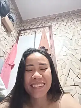 Hotsquirter_10's Webcam Show