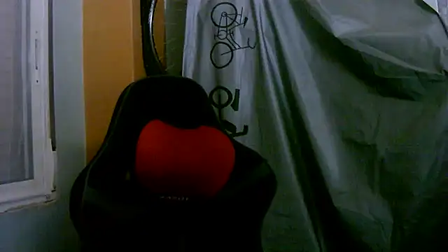 porkorossy 网络视讯表演