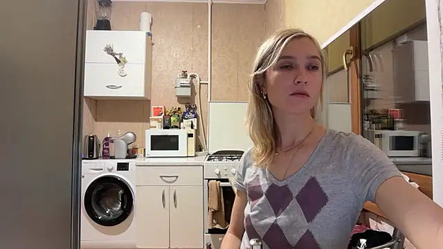 AngelJeni XXX чат на живо