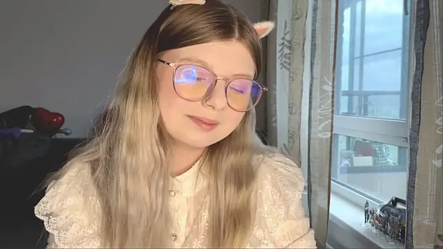 YukiBlush Pertunjukan Webcam