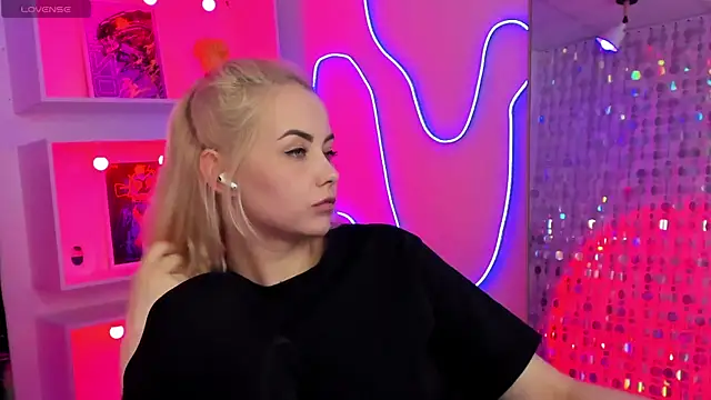 StephanieSweety live XXX chat