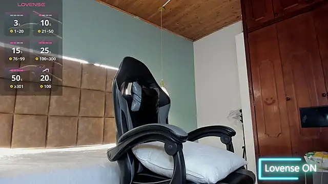 Chat XXX en directo de Dyla_n18