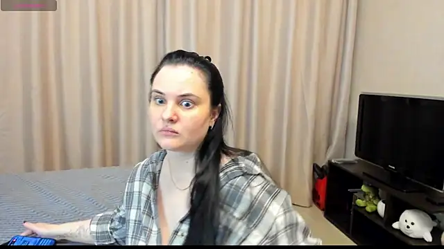 AlanaBrox live XXX chat