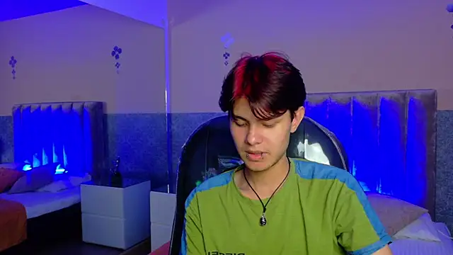 Derek_Sinn Live XXX Chat